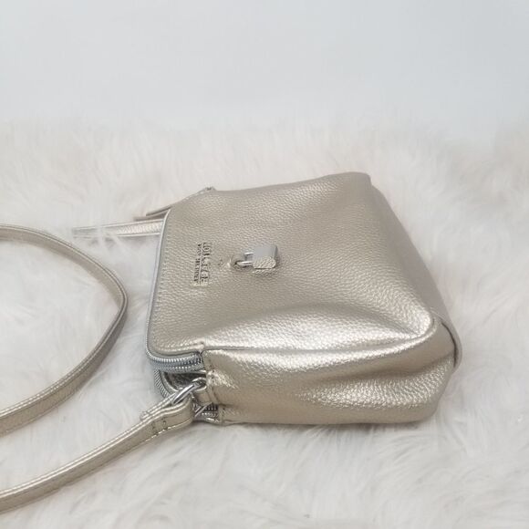 Kenneth Cole Reaction Faux Leather Crossbody Bag. - Picture 12 of 14